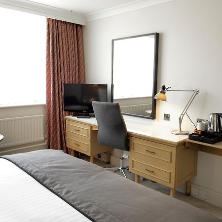 Holiday Inn Peterborough West By Ihg Exterior photo