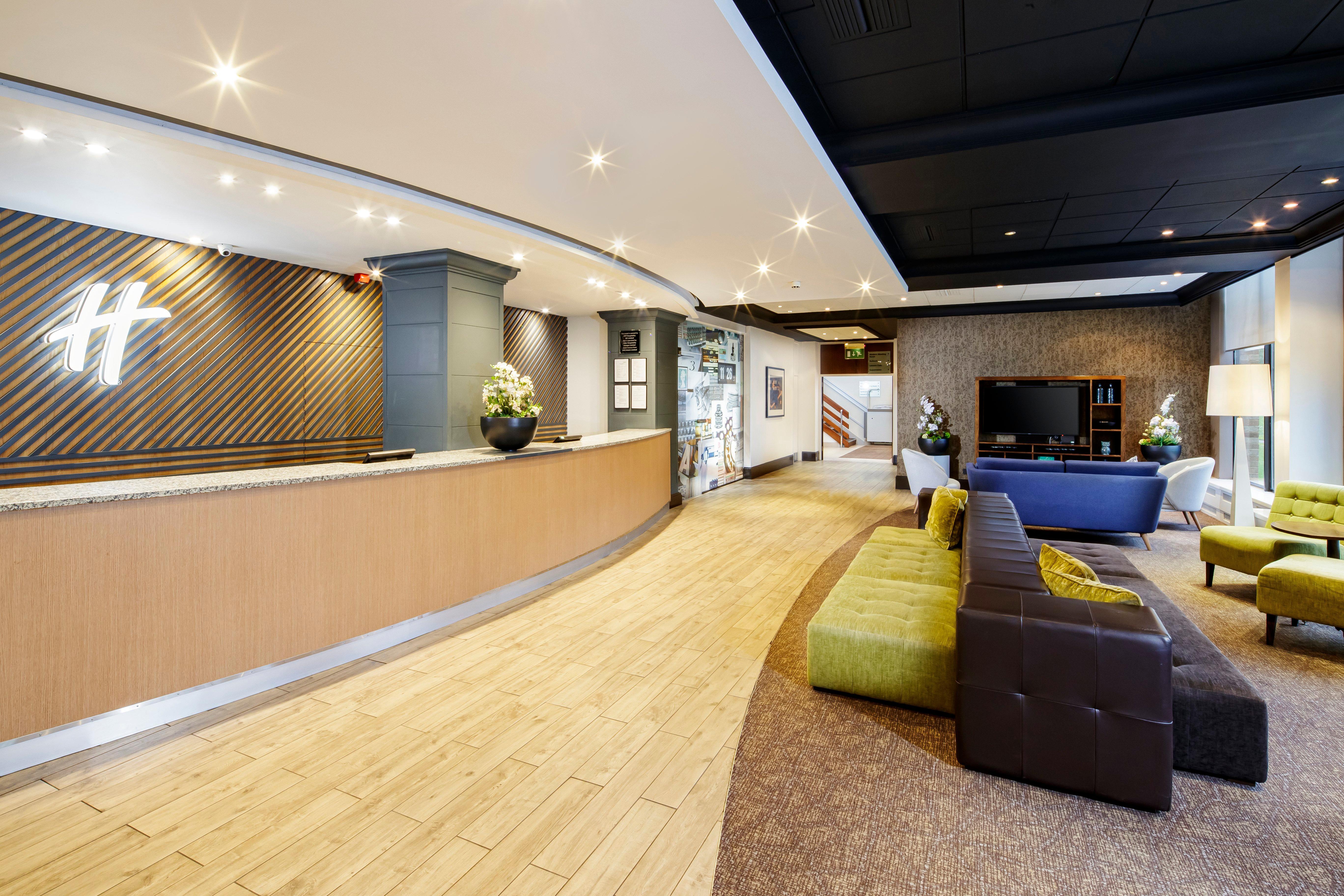 Holiday Inn Peterborough West By Ihg Exterior photo