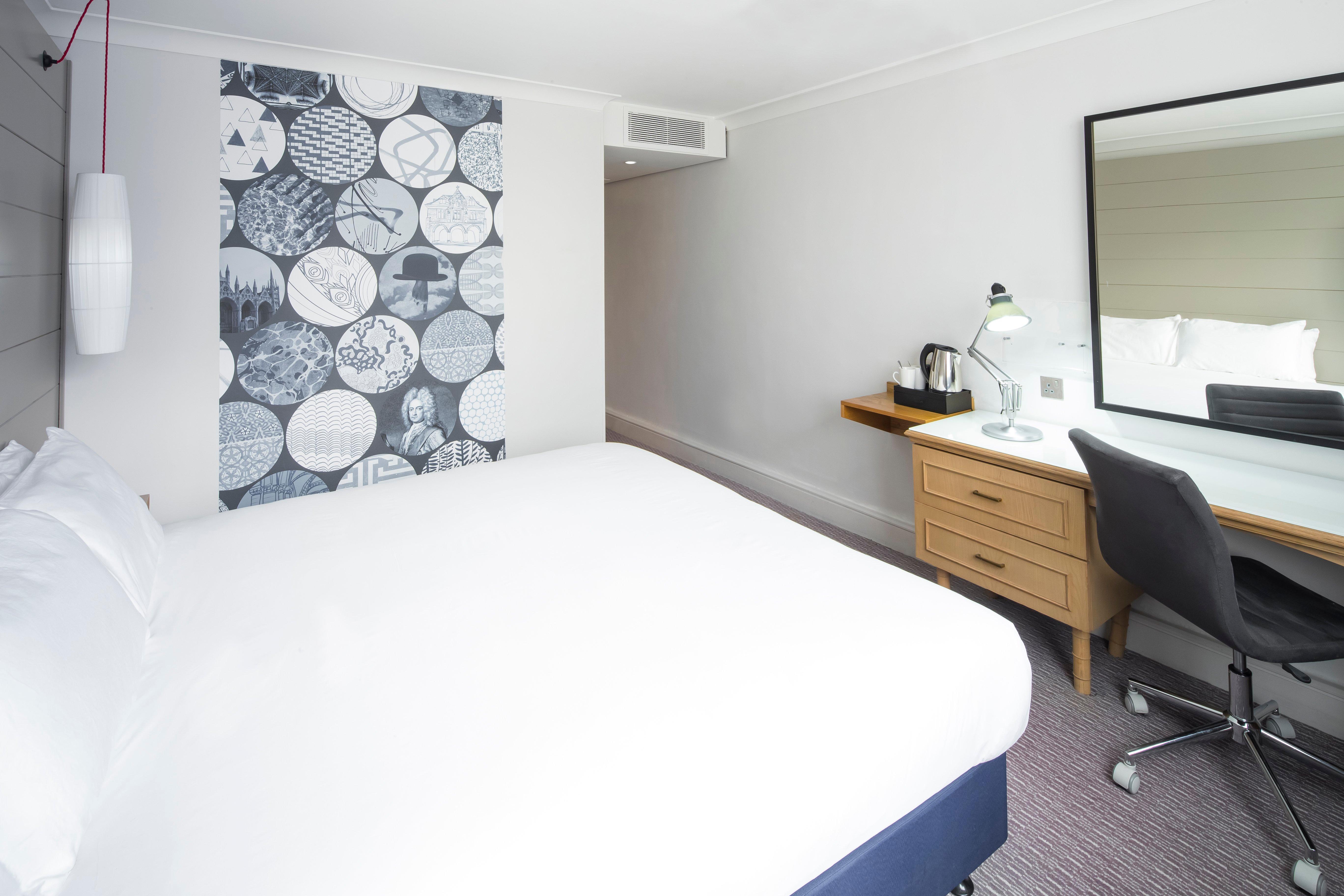Holiday Inn Peterborough West By Ihg Exterior photo