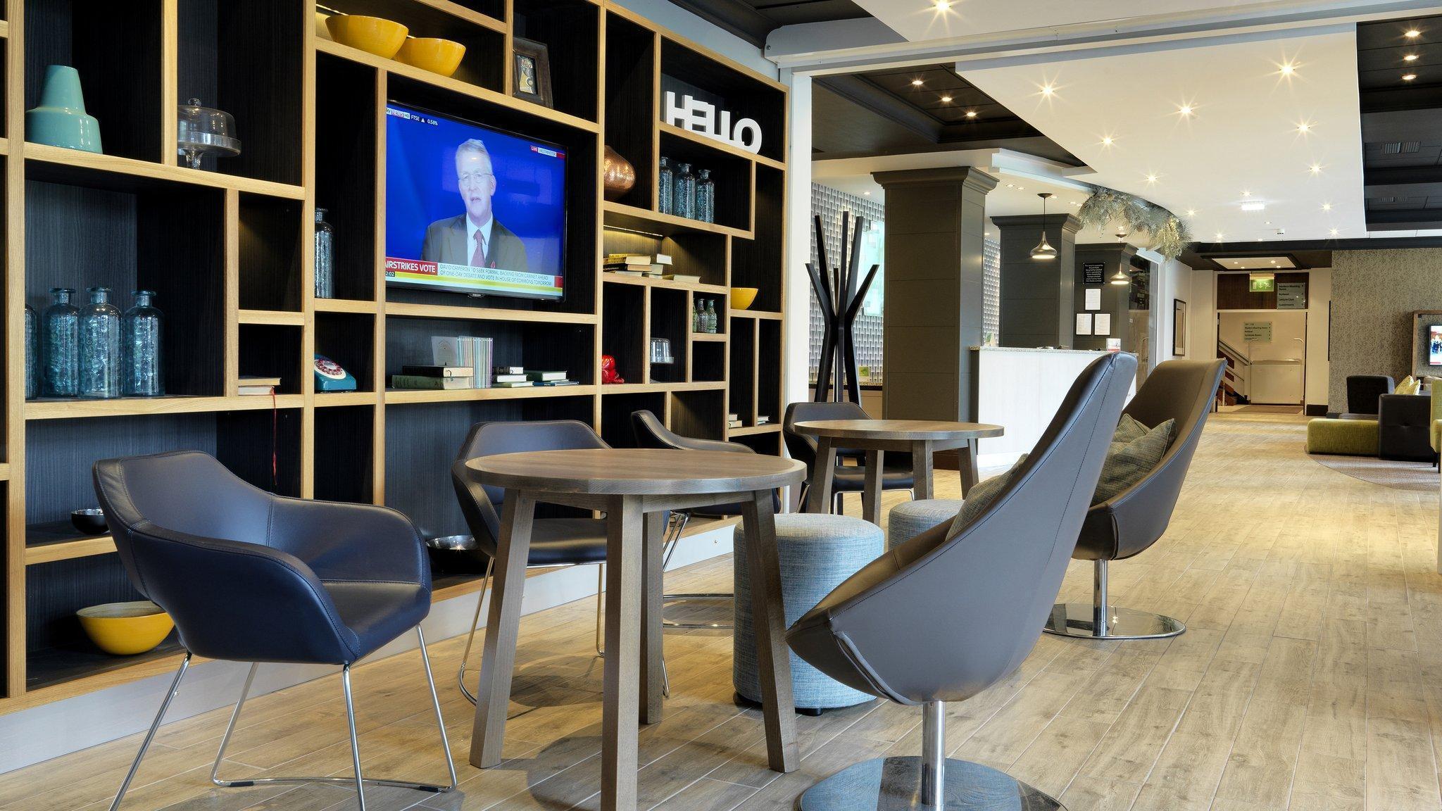 Holiday Inn Peterborough West By Ihg Exterior photo